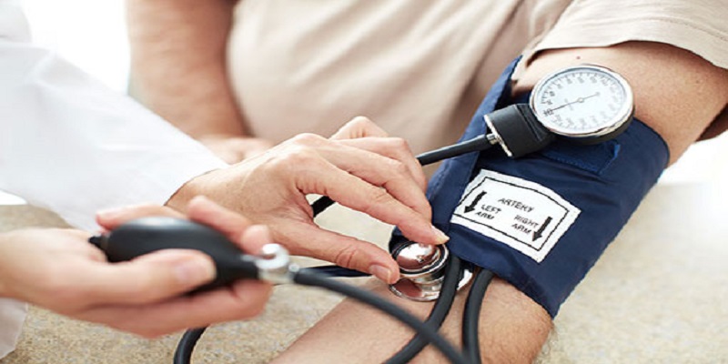 sto uzrokuje visok krvni tlak jednodnevna natašte i hipertenzije